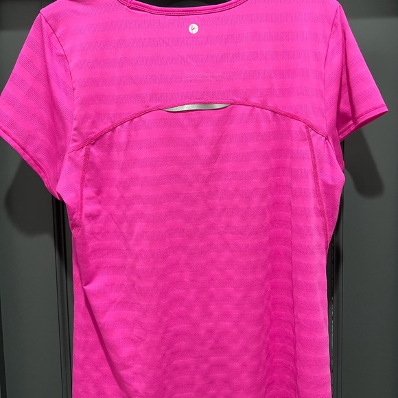 Women’s Short Sleeve Athletic Top - Picture 2 of 2